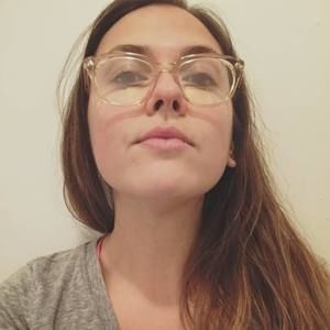 Meet your Posher, Courtney